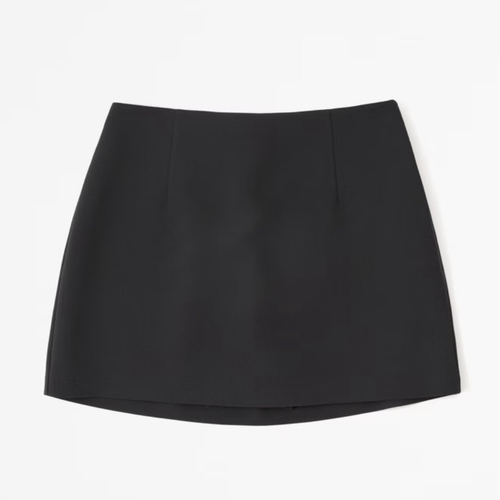 A&F Scarlett Mini Skort | S Black